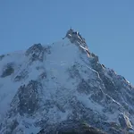 123 La Cordee Apartment